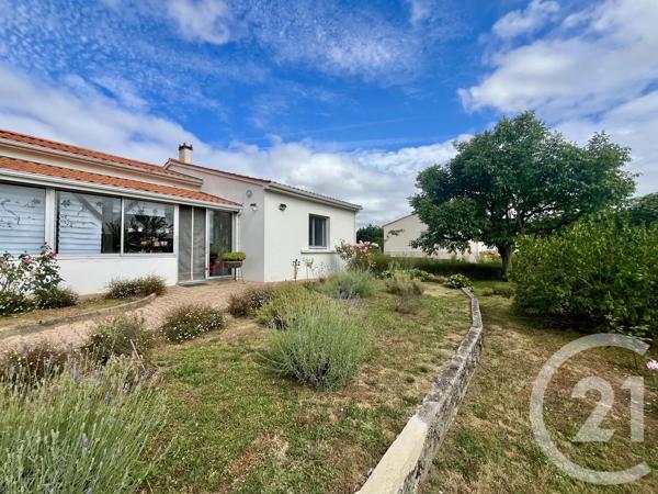 Maison à vendre  6 pièces - 136,42 m 2   BRETIGNOLLES SUR MER  - 85