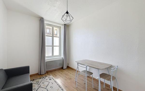 Appartement à louer    2 pièces •  Nancy