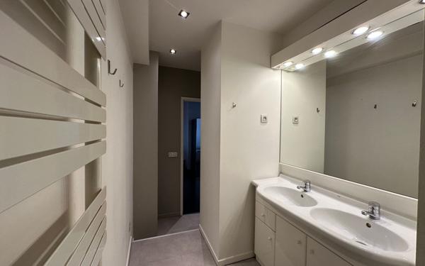 Appartement à vendre    2 pièces • 58,32 m2 Chambéry