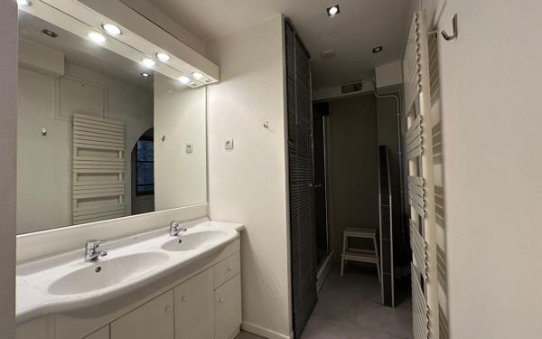 Appartement à vendre    2 pièces • 58,32 m2 Chambéry