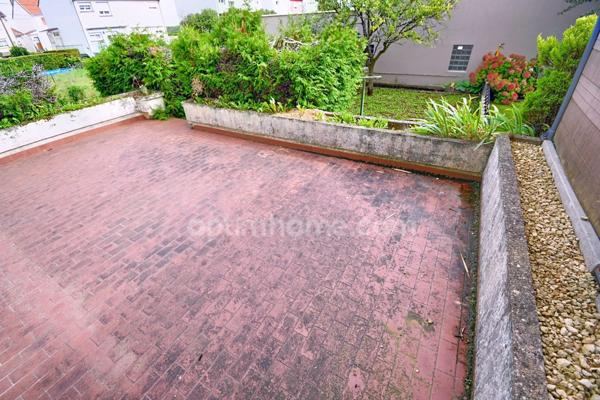 MAISON 3 CHAMBRES AVEC JARDIN, GARAGE ET TERRASSE À MEXY