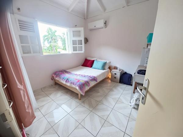 Villa à vendre Saint-Anne, vue panoramique, 4 pièces  (971)