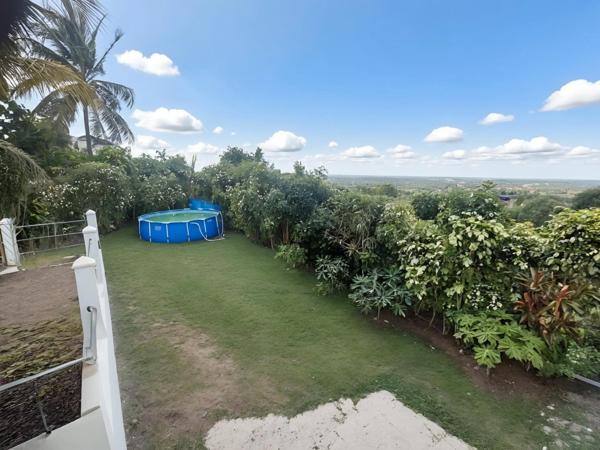 Villa à vendre Saint-Anne, vue panoramique, 4 pièces  (971)