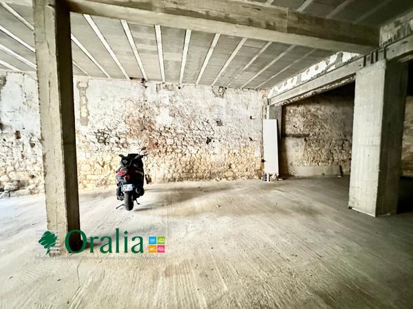Parking · Location Bordeaux (33000)