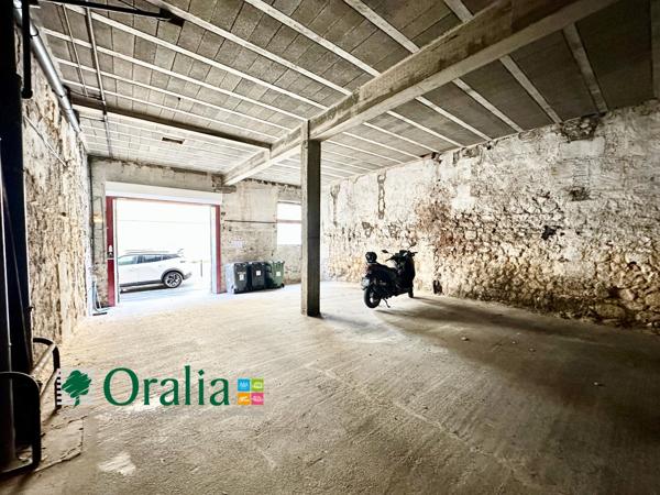Parking · Location Bordeaux (33000)
