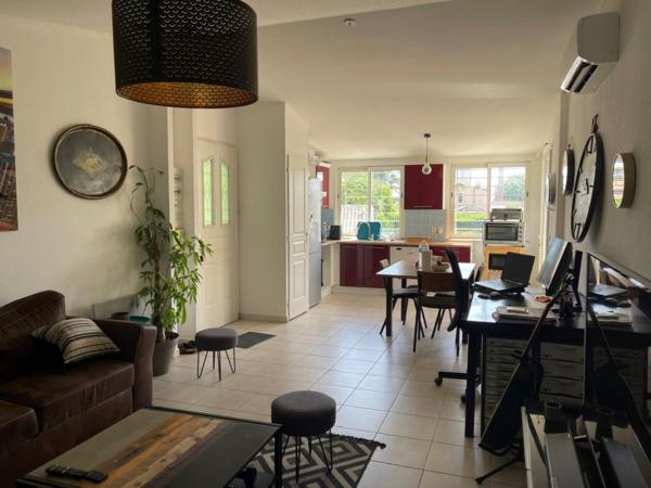 APPARTEMENT F3 69 M² TERRASSE ET BOX