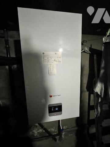 A VENDRE centre ville de BAUD: maison avec très beau terrain clot- 19N