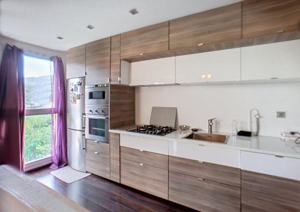 AU CALME AVEC TERRASSE ET GARAGE