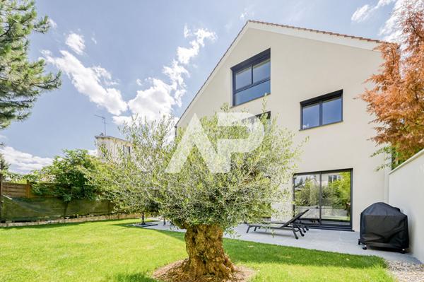 SEVRES Rive Gauche - Maison contemporaine 1 550 000 € ** - Référence 621-S