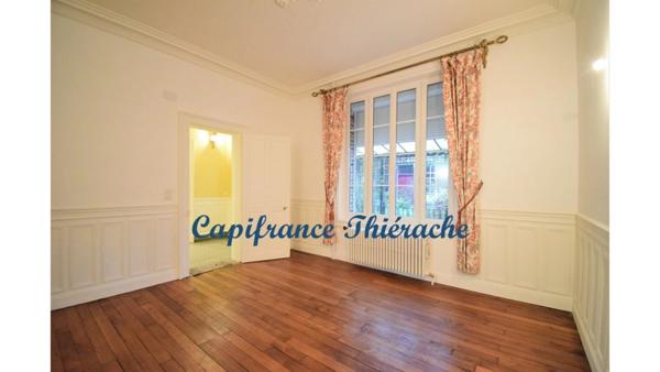 Elégance, espace et sérénité - une maison familiale d'exception