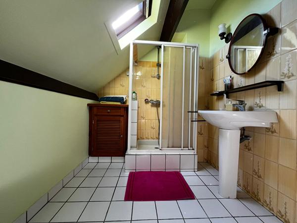 Maison - 7 pièces - 156 m²