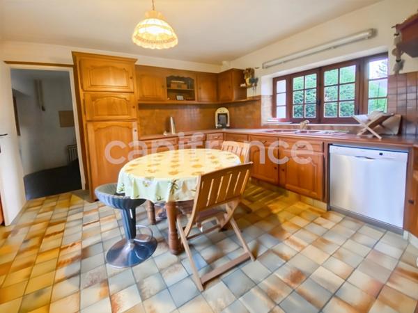 Propriété à vendre 8 pièces Houdan