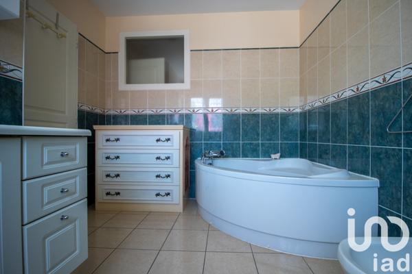 Maison à vendre 6 pièces 116 m² Saint-Léonard-de-Noblat