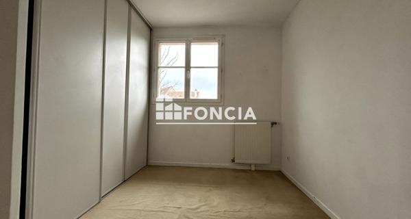 À vendre Maison 5 pièces 99 m² - Le Coudray-montceaux 91830