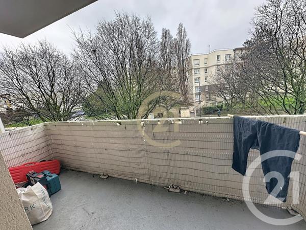Appartement F4 à vendre  4 pièces - 76,91 m2 DUGNY - 93