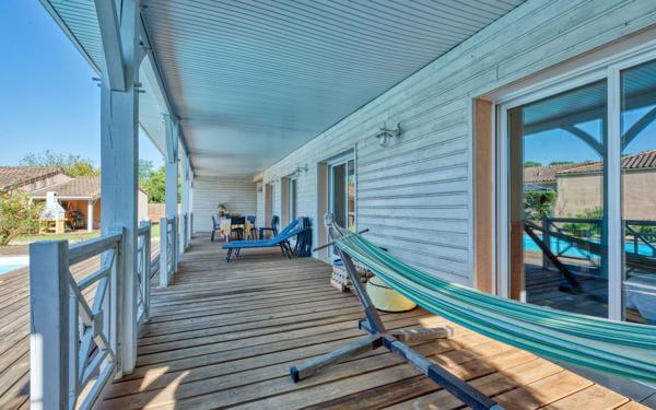 Maison à vendre    6 pièces •  Pessac