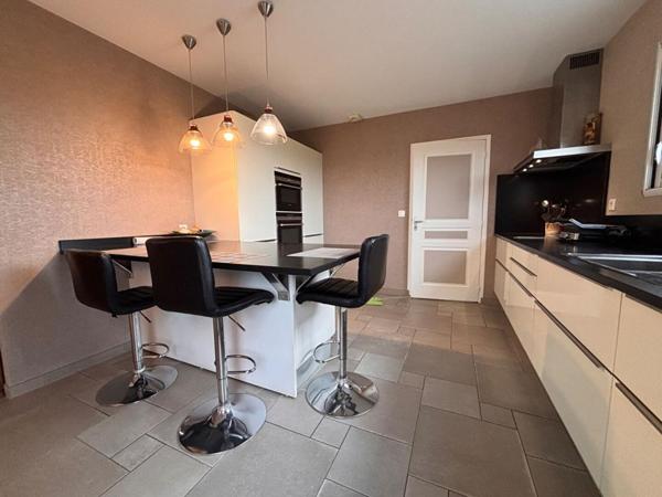 Maison Saint Meloir Des Ondes 5 pièce(s) 130 m2