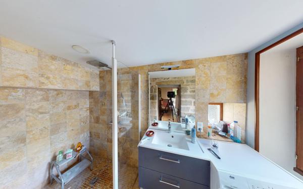 Maison à louer    4 pièces • 121,26 m2 Jambles