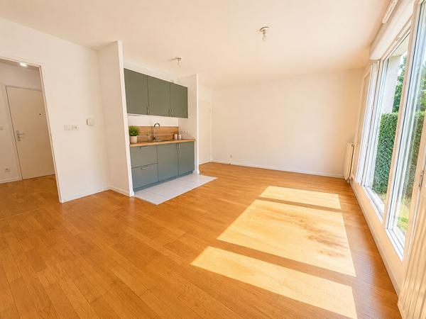 Appartement Massy 1 pièce(s) 31 m2