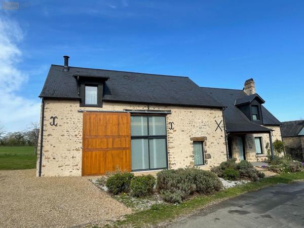 Maison à vendre à Saint-Léonard-des-Bois dans la Sarthe (72130), ref : 61001-21