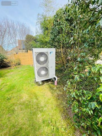 Maison à vendre à Saint-Léonard-des-Bois dans la Sarthe (72130), ref : 61001-21