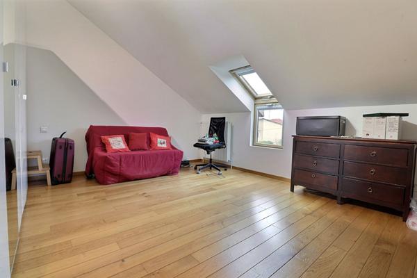 Maison d'architecte Conflans Sainte Honorine 7 pièce(s) 195 m² !