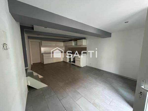 AU COEUR D'UN VILLAGE  DYNAMIQUE