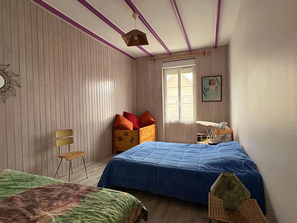 Maison Surgeres 5 pièce(s) 147 m2