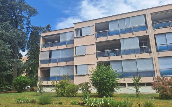 Appartement à vendre    4 pièces • 90,22 m2 Romans-sur-Isère