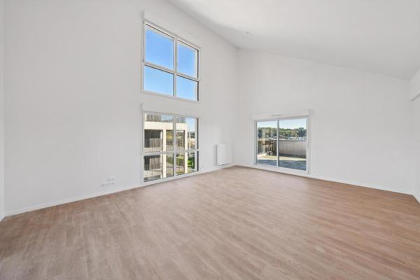 Louer appartement 5 pièces de 162 m²