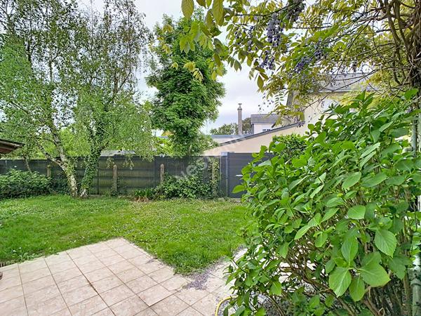 Maison à vendre Angers Est - 3 chambres + bureau - Garage - Jardin - potentiel