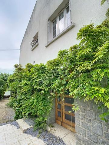 Maison à vendre Angers Est - 3 chambres + bureau - Garage - Jardin - potentiel
