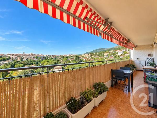 Appartement à vendre  2 pièces - 65,20 m 2   VENCE  - 06