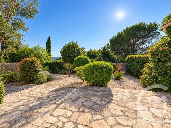 Appartement à vendre  2 pièces - 65,20 m 2   VENCE  - 06
