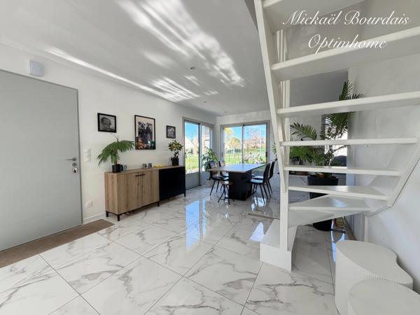 Maison contemporaine 2023 – 94 m² – 3 chambres – Garage – DPE A