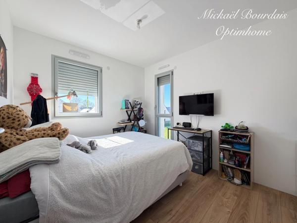 Maison contemporaine 2023 – 94 m² – 3 chambres – Garage – DPE A