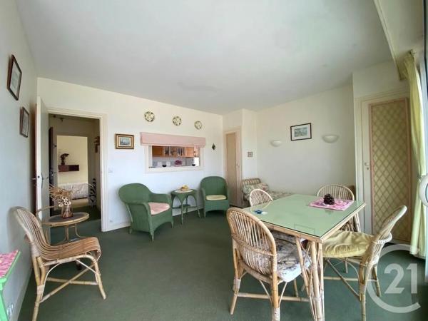 Appartement F2 à vendre  2 pièces - 52 m 2   QUIBERON  - 56
