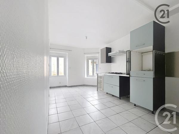 Immeuble à vendre  120 m2 ROSOY - 89