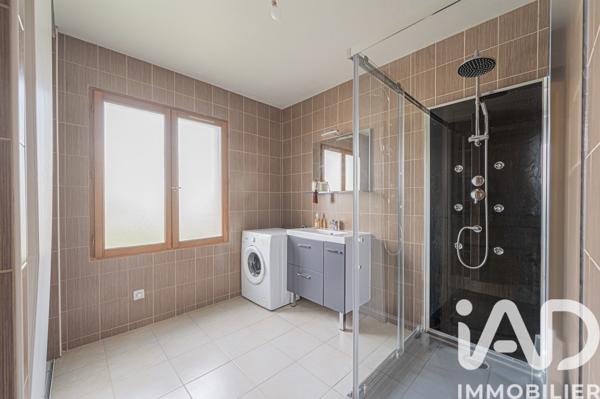 Maison à vendre 5 pièces 109 m² Montfermeil