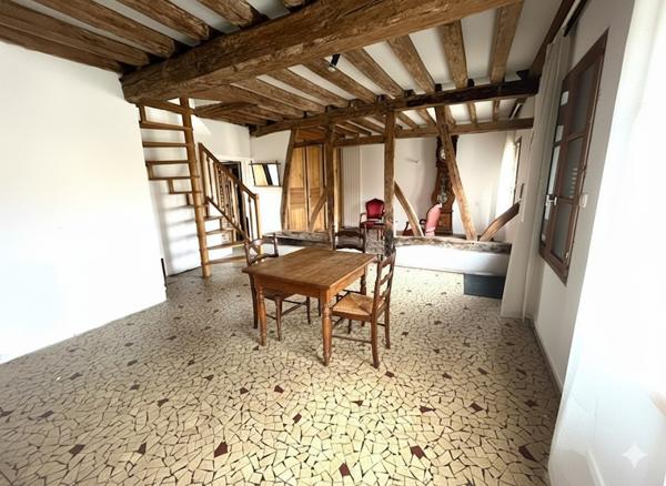 MAISON EN CENTRE VILLE DE GOURNAY EN BRAY 191 M2 5 CHAMBRES