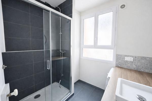 Nanterre Ville - Appartement lumineux - 77m² - Charme de l'ancien