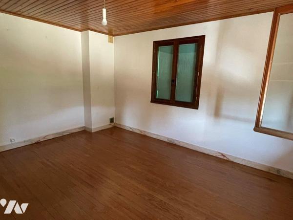 A 8min de MIRANDE (32) Maison de 166m² habitables et dépendances sur 1460m²