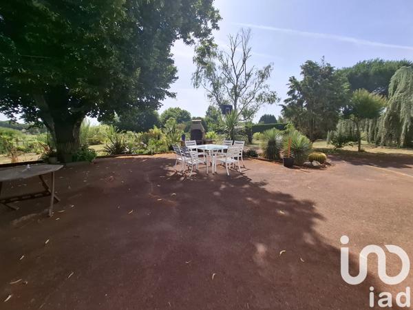 Maison à vendre 4 pièces 133 m² Saint-Just-Luzac