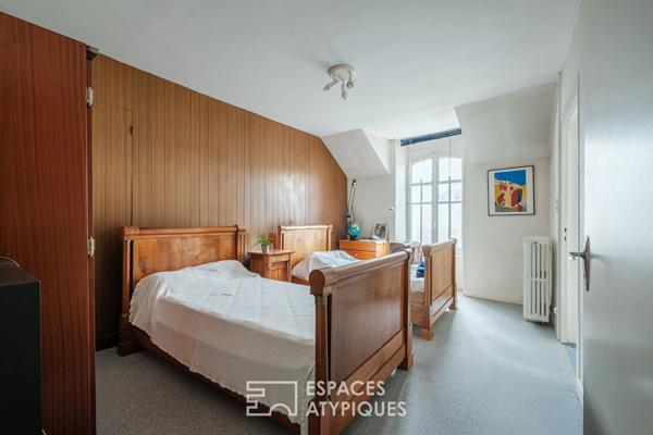 Demeure au style Art Nouveau en centre-ville avec vue