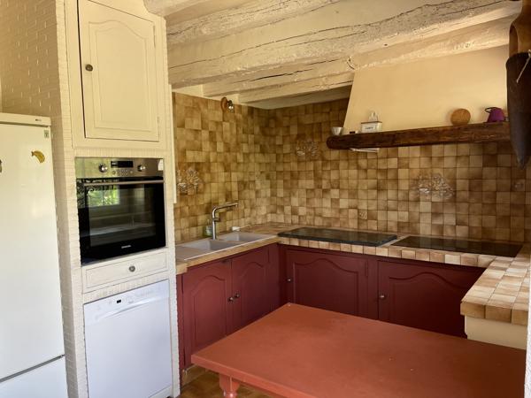 Étampes (91150) 8 KMS D'ETAMPES CHALO SAINT MARS PROPRIETE DE 300 M2 HABITABLES 6 CHAMBRES SUR 8950 M2 DE TERRAIN