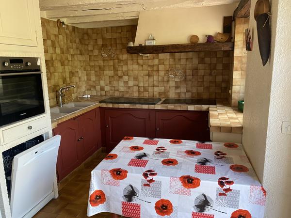 Étampes (91150) 8 KMS D'ETAMPES CHALO SAINT MARS PROPRIETE DE 300 M2 HABITABLES 6 CHAMBRES SUR 8950 M2 DE TERRAIN