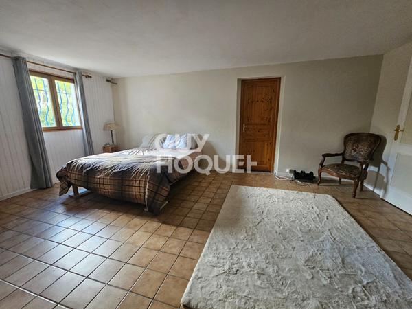 Le Calme Absolu : Grande Maison T6 (144 m² + 114 m² en surface utile) sur 886 m² de parcelle Arborée