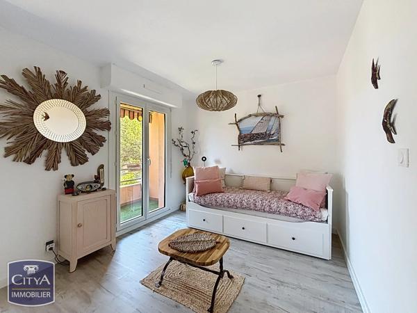 Appartement à vendre 3 pièces 50m² Sainte-Maxime (83120)