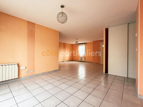 Vente
                Maison98 m² - 4 Pièces -
                    SAINT LO (50000)