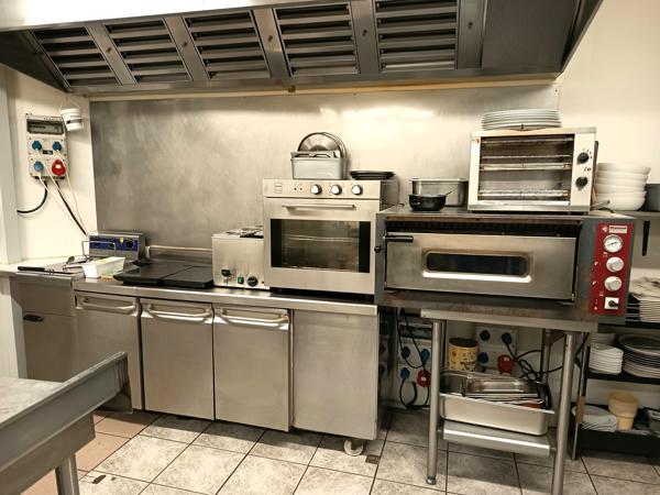Commerce à vendre à Châteaulin (29150) - Finistère